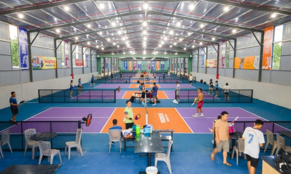 Indoor pickleball courts at 002 Pickleball Club in Thao Dien, Ho Chi Minh City