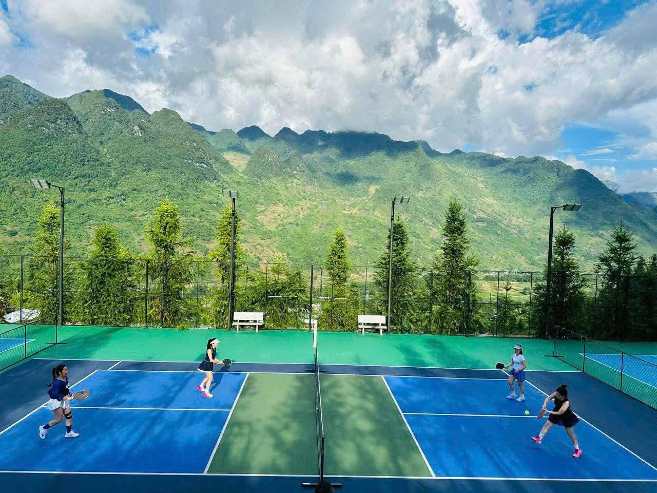 A pickleball court in the mountains near a Hmong village in Ha Giang