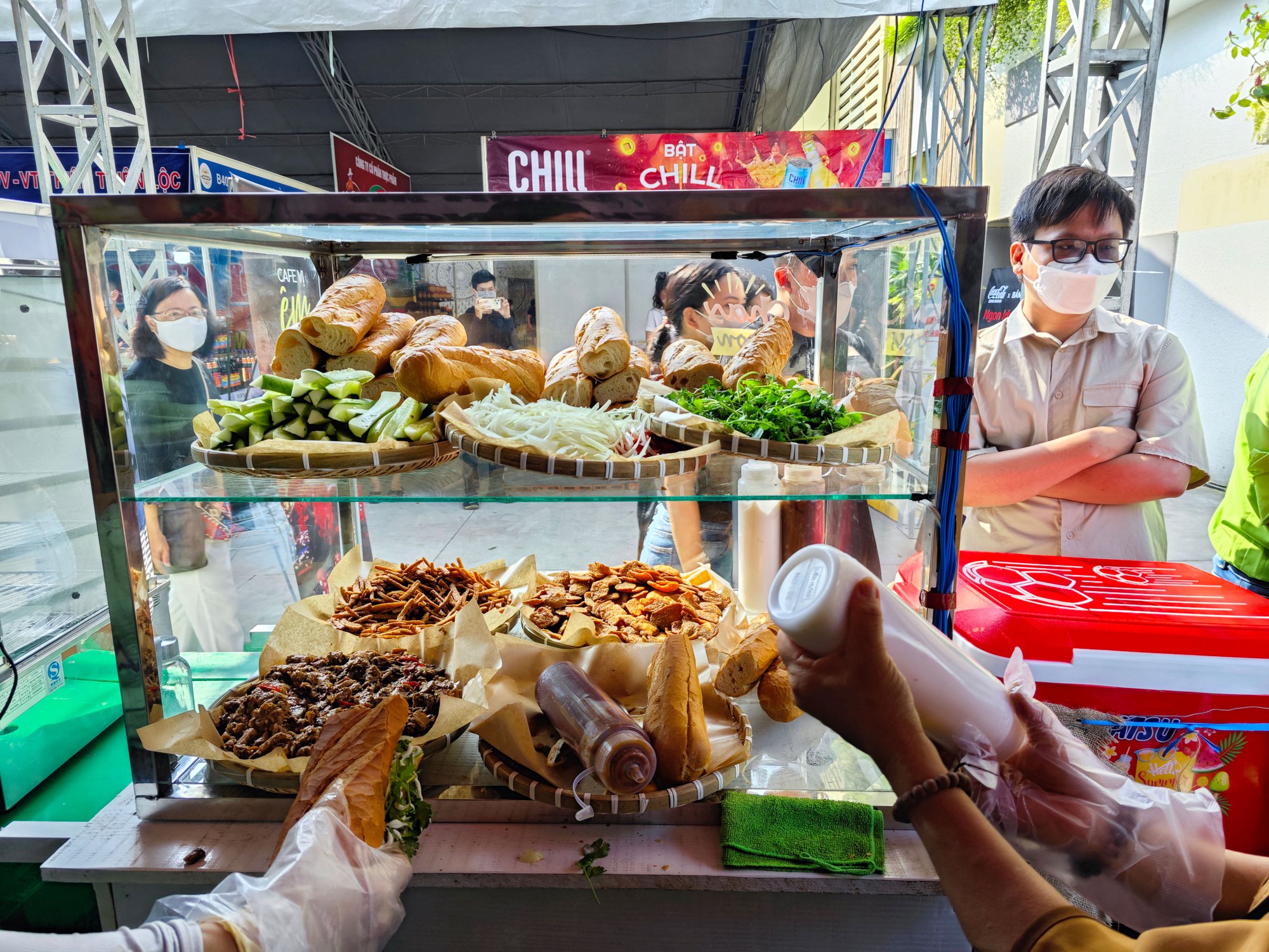 Banh mi stall, Hanoi Old Quarter